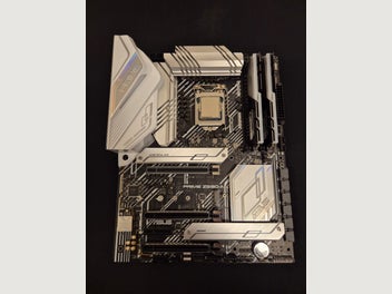 Image 1 of 8