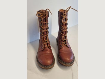 Image 1 of 8
