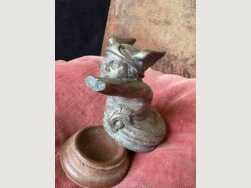 Image 1 of 1