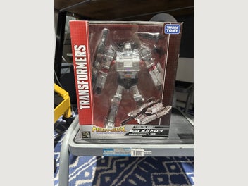 Image 1 of 2