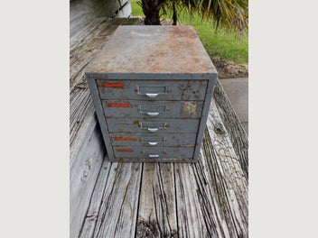 Image 1 of 1