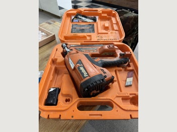 Image 1 of 6