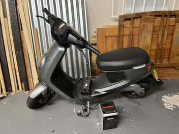 Image 1 of 6