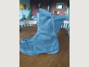 Image 1 of 4