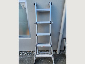 Image 1 of 4