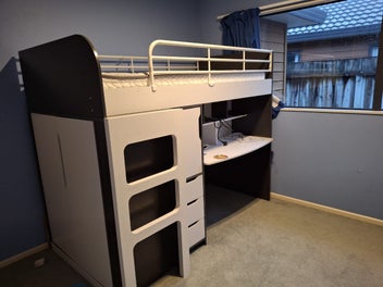 Image 1 of 1