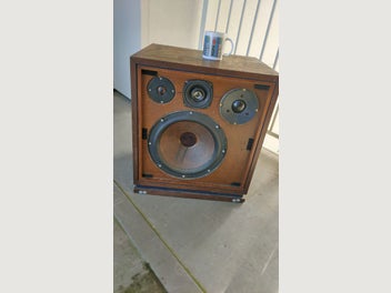 Image 1 of 5