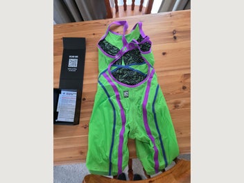Image 1 of 7