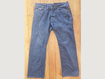 Image 1 of 8
