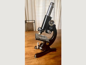 Image 1 of 7