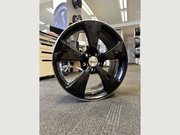 Image 1 of 7