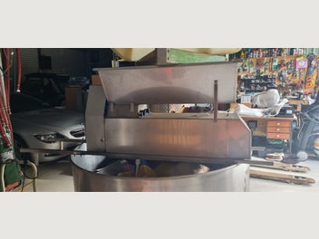 Image 1 of 5