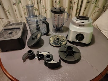 Image 1 of 4