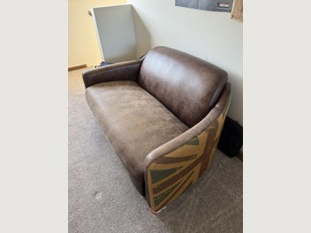 Image 1 of 6