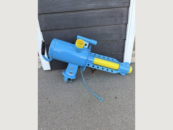 Image 1 of 6