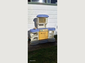 Image 1 of 9