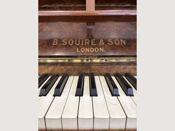 Image 1 of 7