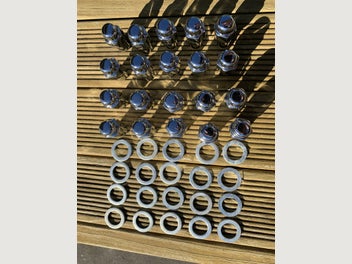 Image 1 of 4