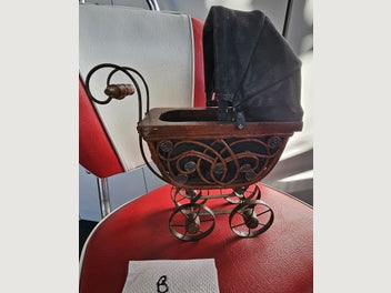 Image 1 of 7