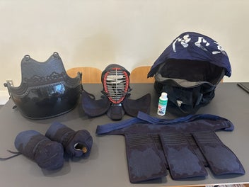 Image 1 of 4