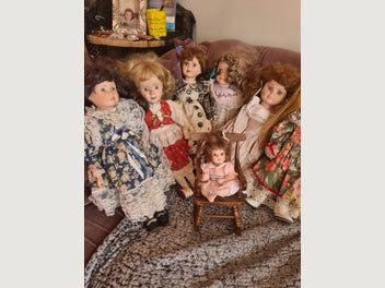 Image 1 of 6