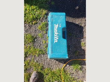 Image 1 of 3