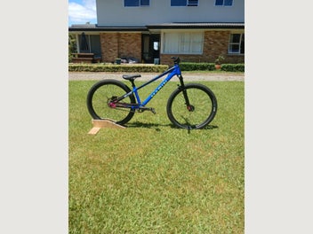 Image 1 of 8
