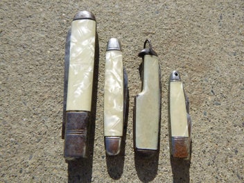 Image 1 of 3