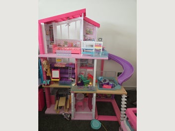 Image 1 of 3
