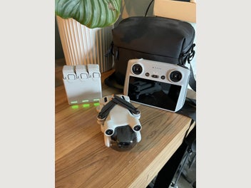 Image 1 of 7