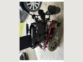 Image 1 of 7