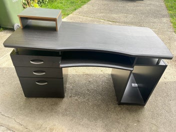 Image 1 of 3