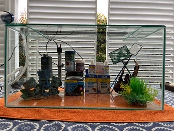 Image 1 of 6