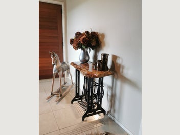 Image 1 of 8