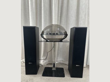 Image 1 of 6