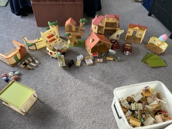 Image 1 of 4
