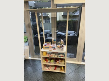 Image 1 of 18