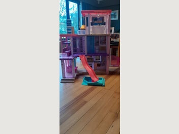 Image 1 of 4