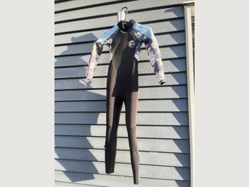 Image 1 of 5