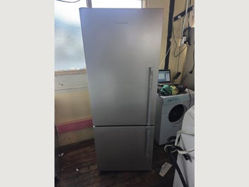 Image 1 of 8
