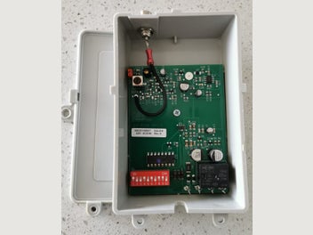 Image 1 of 3