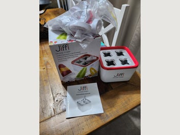 Image 1 of 1