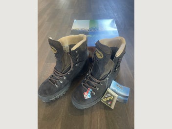 Image 1 of 4