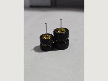 Image 1 of 4
