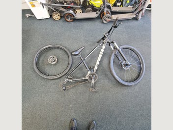 Image 1 of 6