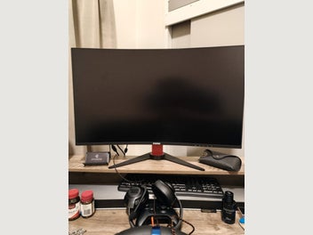 Image 1 of 7