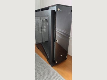 Image 1 of 8