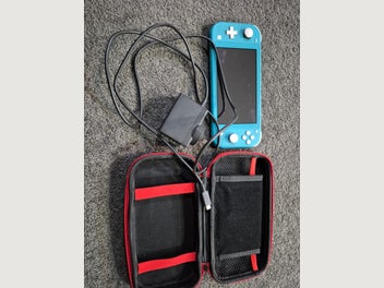 Image 1 of 4