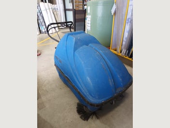 Image 1 of 5
