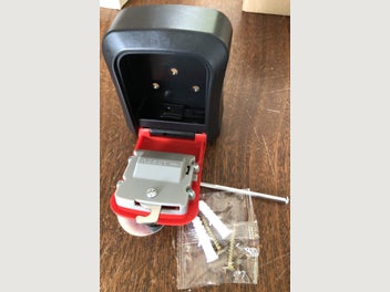 Image 1 of 7